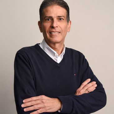 Dr. José Luis Castillo