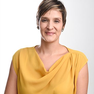 Dra. Adriana Villalobos